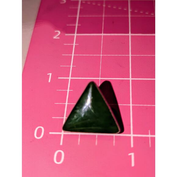 Vintage Signed Sterling Silver Nephrite Jade Stone Triangle Stud Earrings - Picture 6 of 8